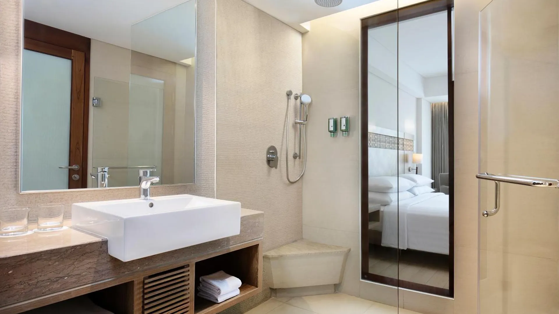 Fairfield By Marriott Bali Legian Hotel 4*, Legian (Bali)