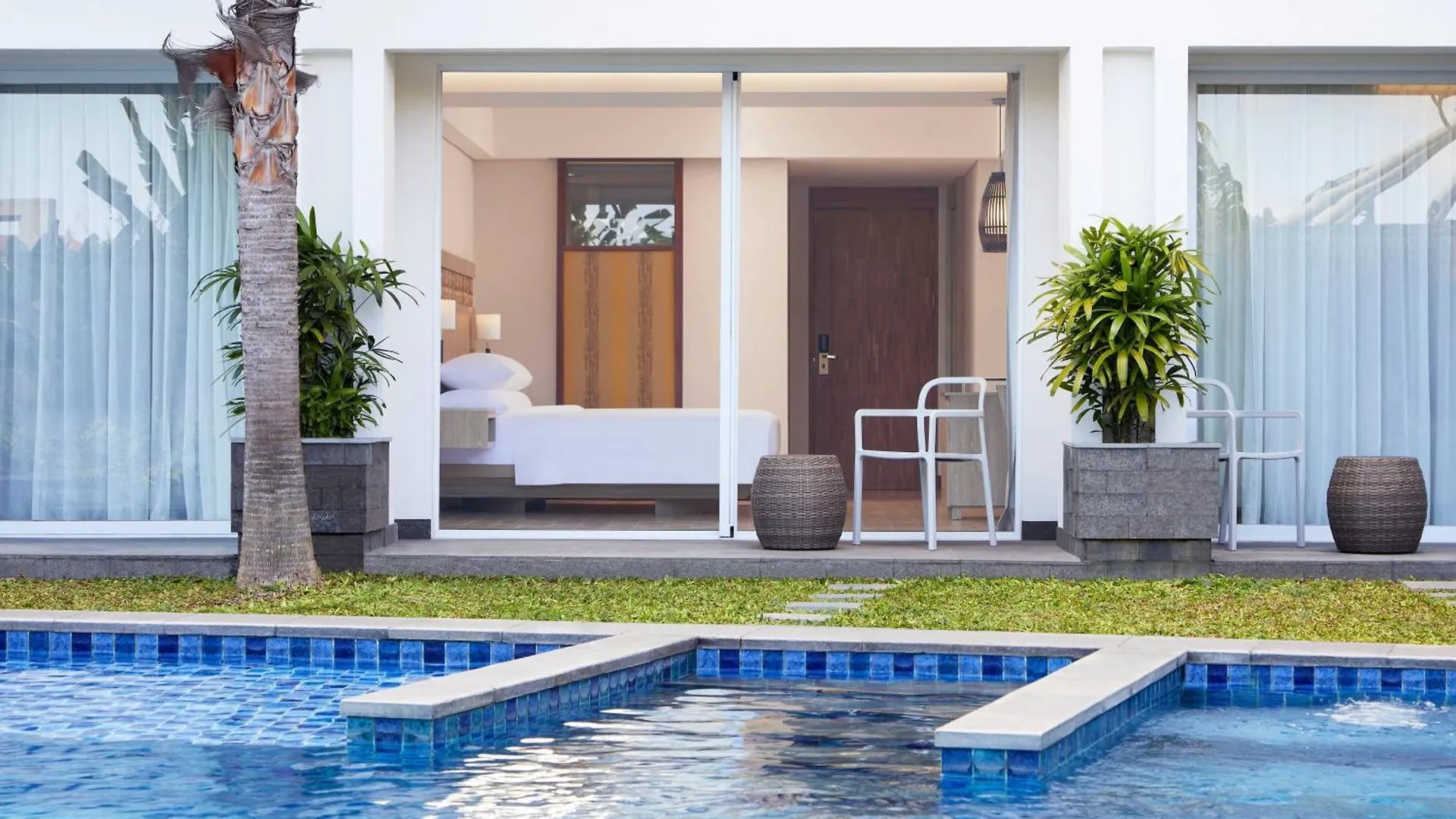 Fairfield By Marriott Bali Legian Hotel 4*, Legian (Bali)